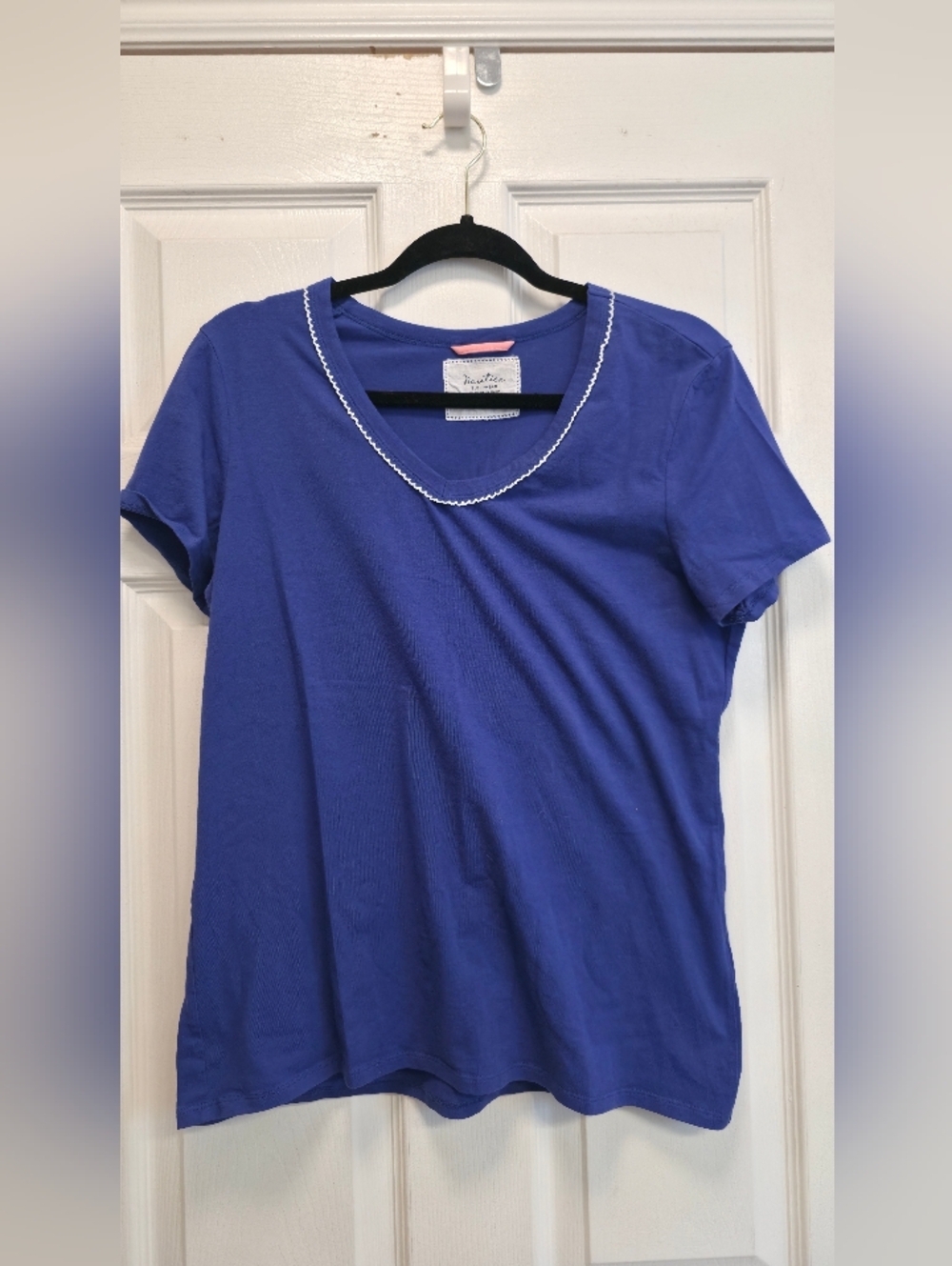 Womens Royal Blue Short-Sleeve Scoop Neck Tee with White Trim